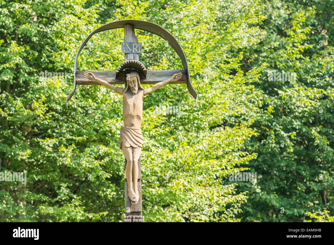 Crocifissione di cristo statua legno immagini e fotografie stock ad