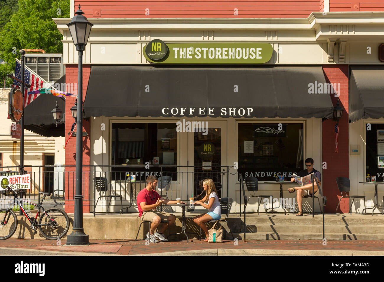 Downtown Hot Springs, bagno County, Virginia, Stati Uniti d'America home della storica Homestead Resort Foto Stock