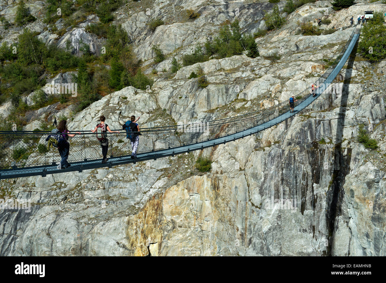 Span ribbon ponte che attraversa il canyon Massaschlucht,Turismo Regione Belalp, Vallese, Svizzera Foto Stock