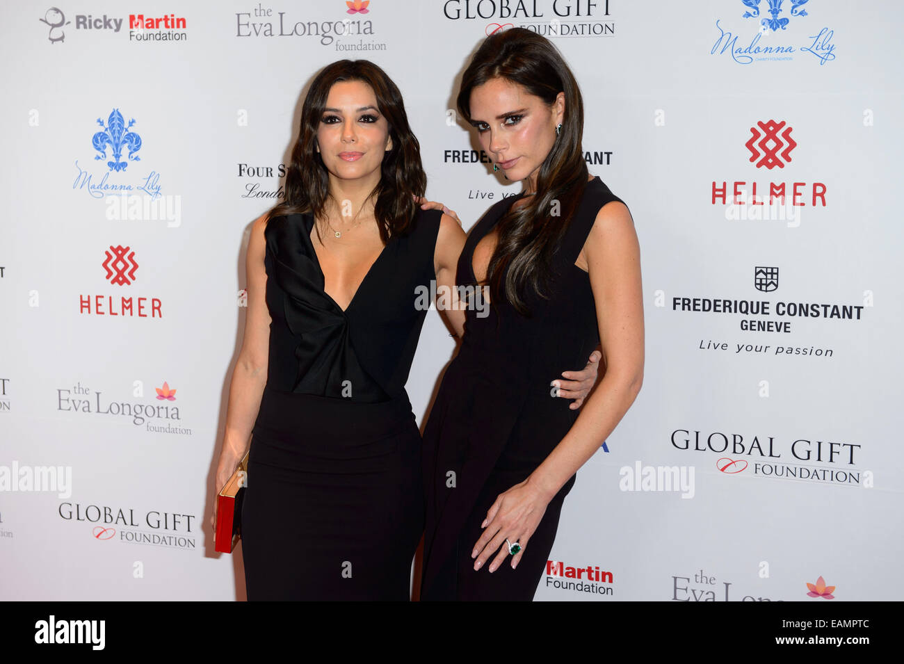 Eva Longoria e Victoria Beckham arriva per il Global dono Gala. Foto Stock