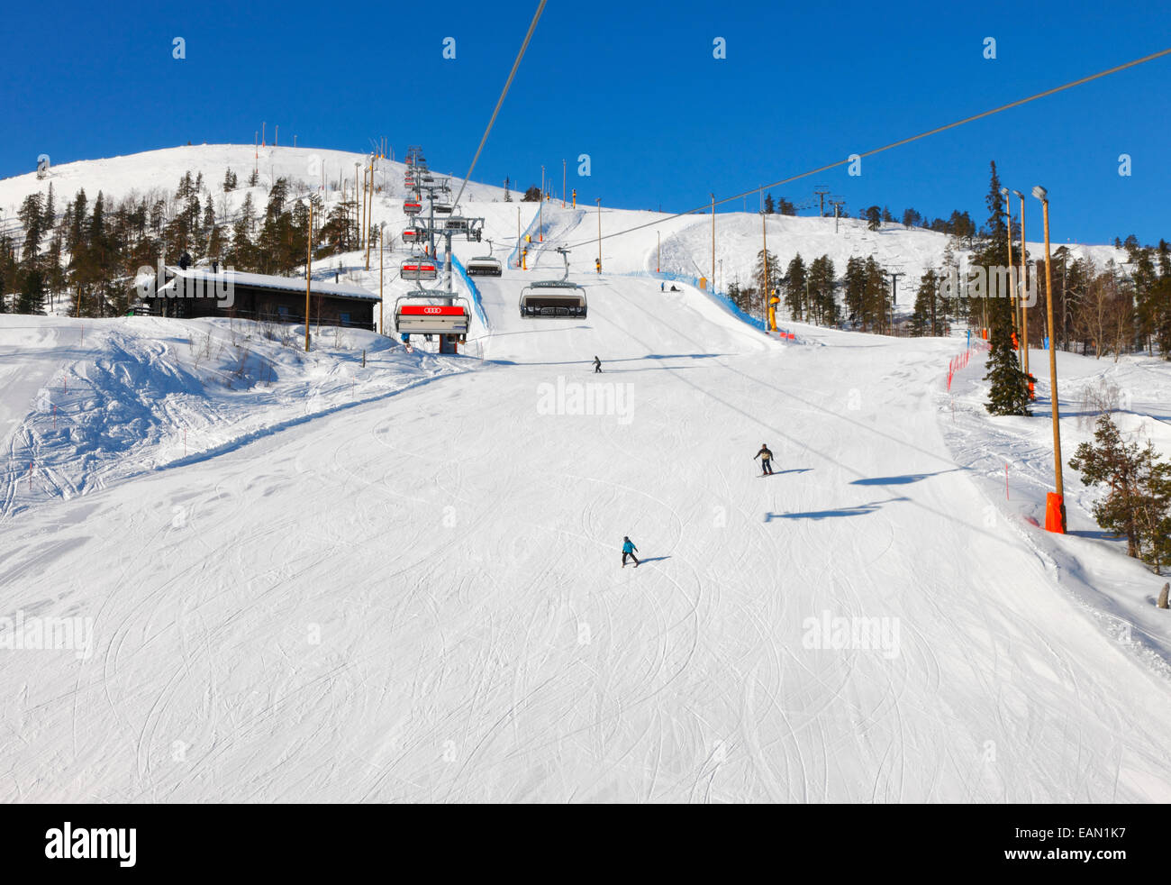 Finlandia, piste per lo sci di fondo su Pyhä, Lapponia Foto Stock