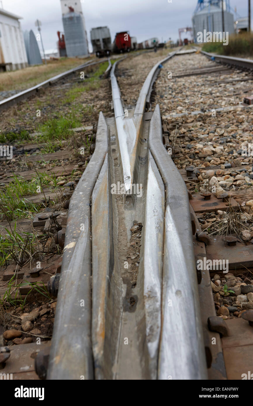 Treno linea interruttore split di giunzione del Saskatchewan, Canada Foto Stock