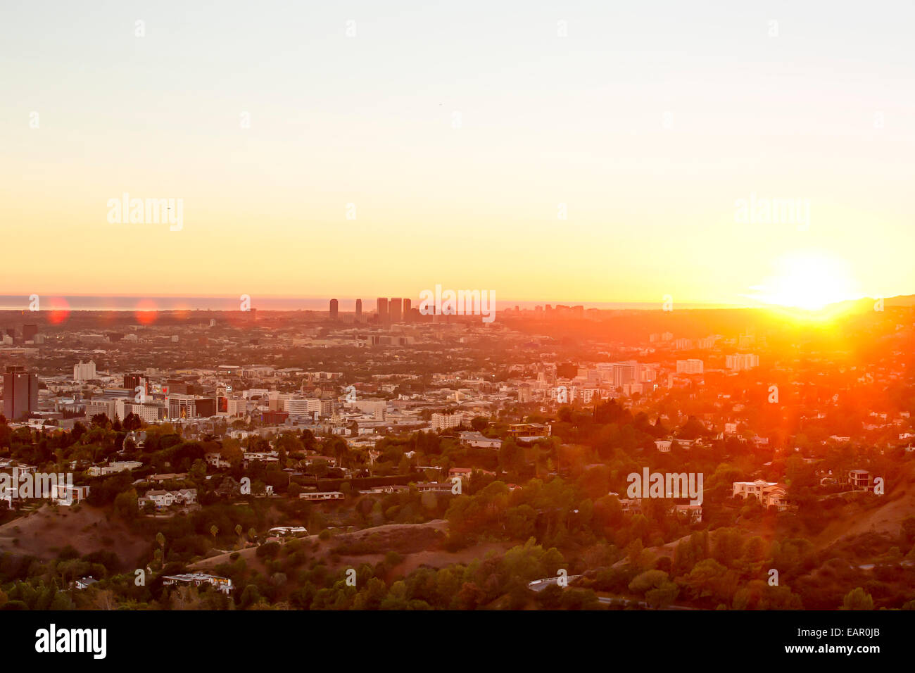 Il Los Angeles City paesaggio al tramonto visto da Osservatorio Griffith di Los Angeles, California. Foto Stock