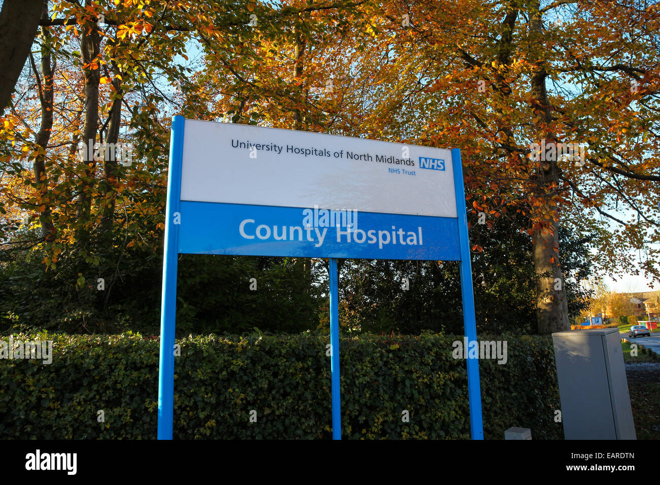 Segno per County Hospital Stafford, il nuovo nome dal novembre 2014 per Stafford Ospedale Inghilterra Staffordshire REGNO UNITO Foto Stock