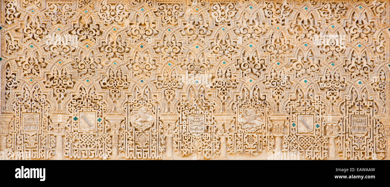 Siviglia, Spagna - 28 ottobre 2014: Il mudéjar in stucco Alcazar di Siviglia. Foto Stock