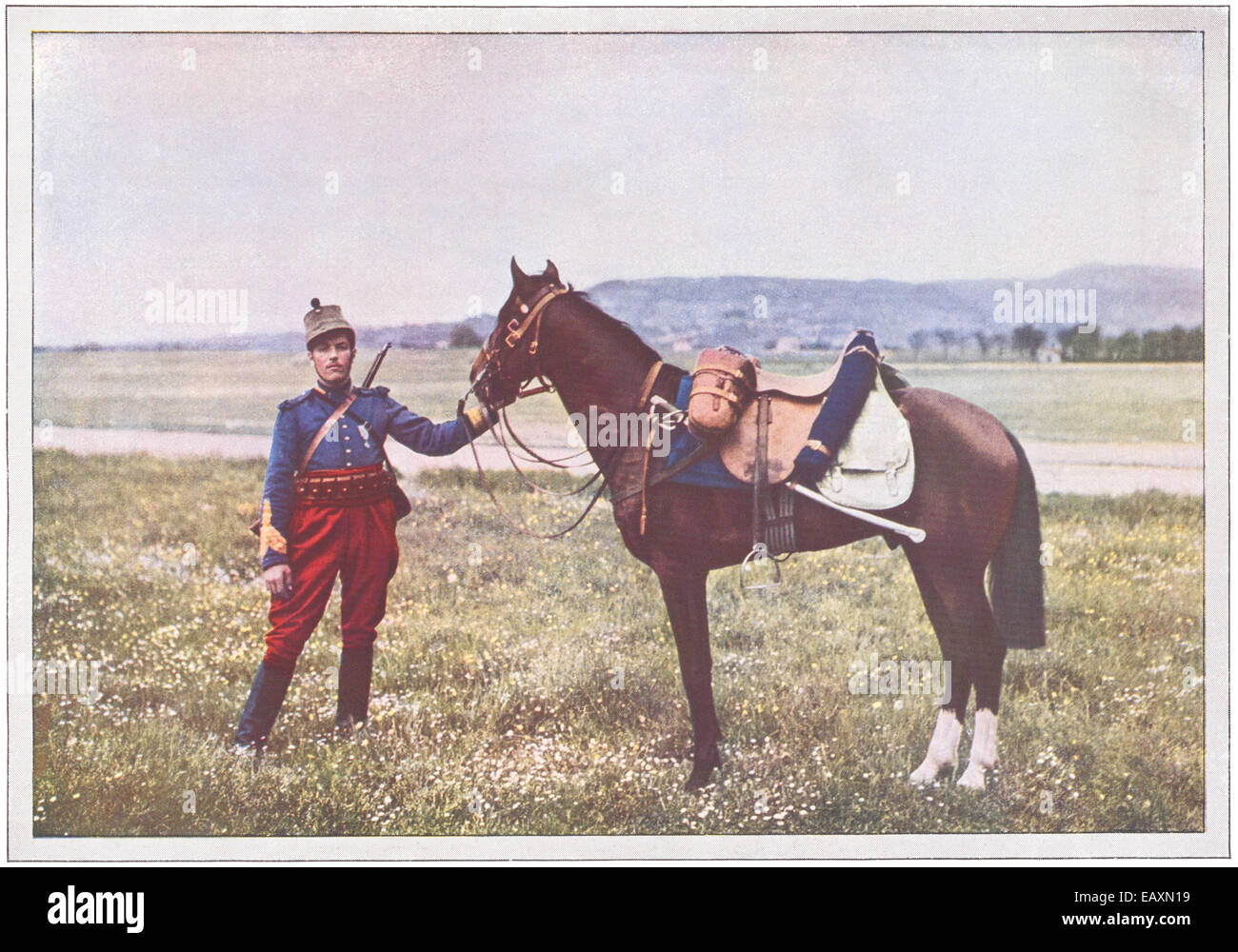 Un Brigadiere Generale del 1° reggimento di francese Chasseurs d'Afrique con il suo cavallo. Battaglia della Marna, 1914-1915 Foto Stock
