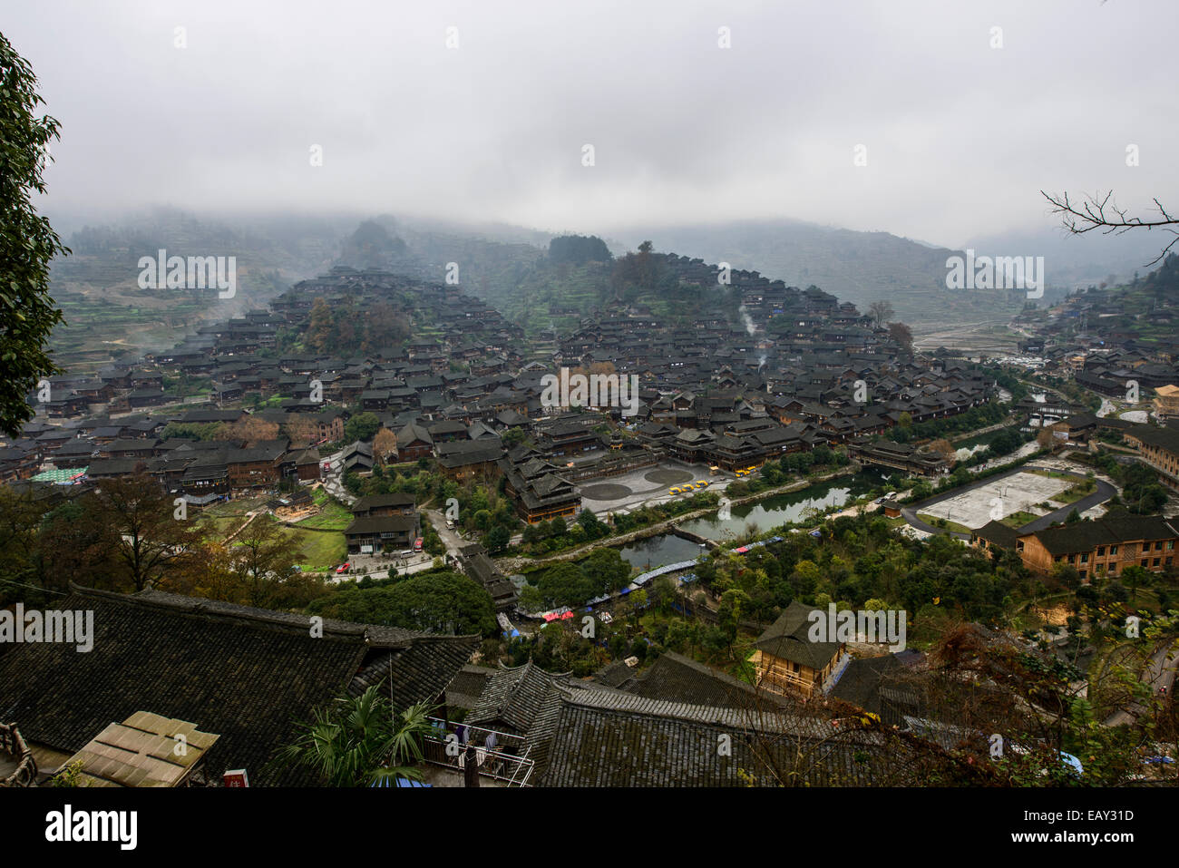 Villaggio Tradizionale, XiJiang, Guizhou, Cina Foto Stock