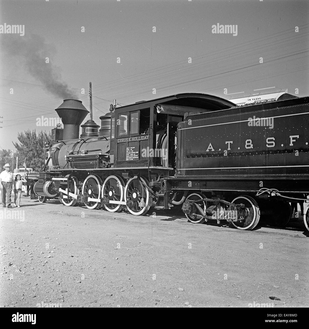 Questa immagine mostra la locomotiva n. 1 "Cyrus K. Holliday" con il suo tender della Atchison, Topeka & Santa Fe Railway. La locomotiva è un esempio storico della prima ingegneria ferroviaria americana della fine del XIX secolo. Foto Stock