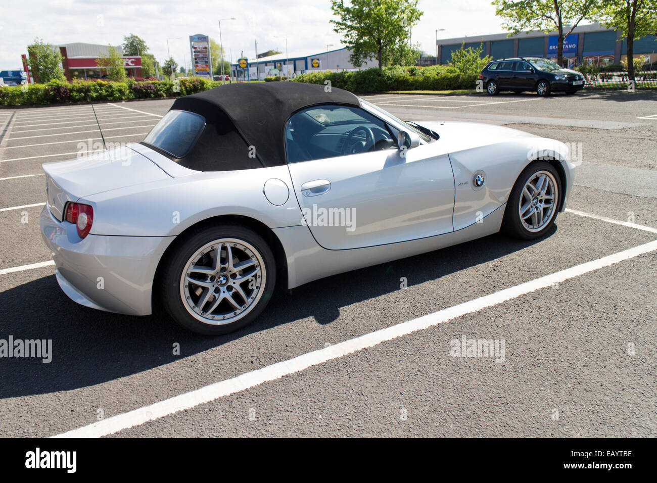 BMW Z4 in parcheggio Foto Stock