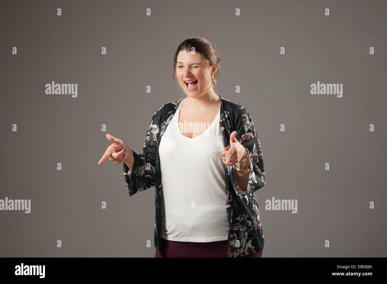 Plus-size moda modello shot in studio Foto Stock