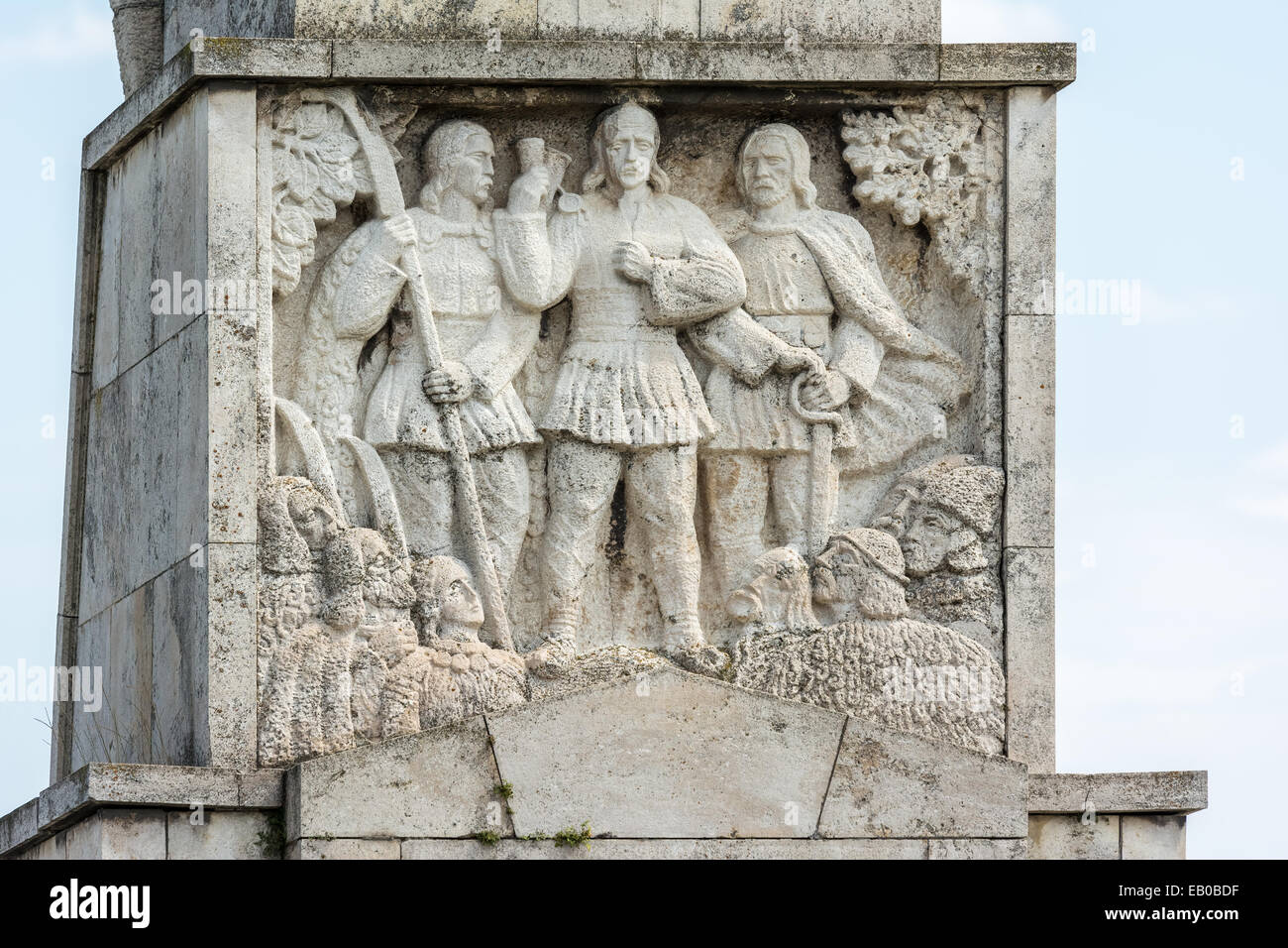 I leader della rivolta dei contadini Horea, Closca e Crisan obelisco in Carolina White fortezza costruita nel 1937. Foto Stock
