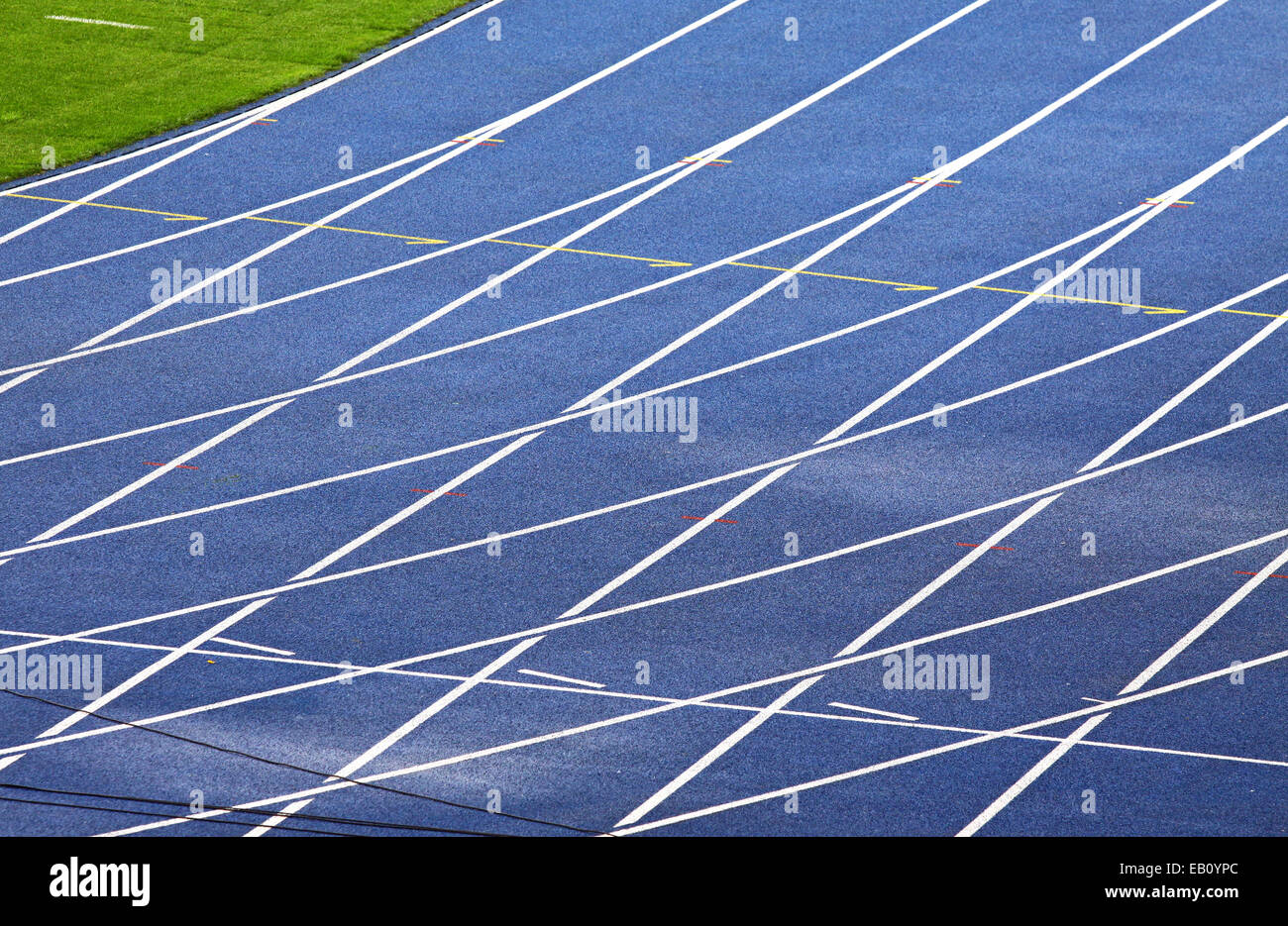 Via di corsa per atletica allo stadio Olimpico a Kiev, Ucraina Foto Stock