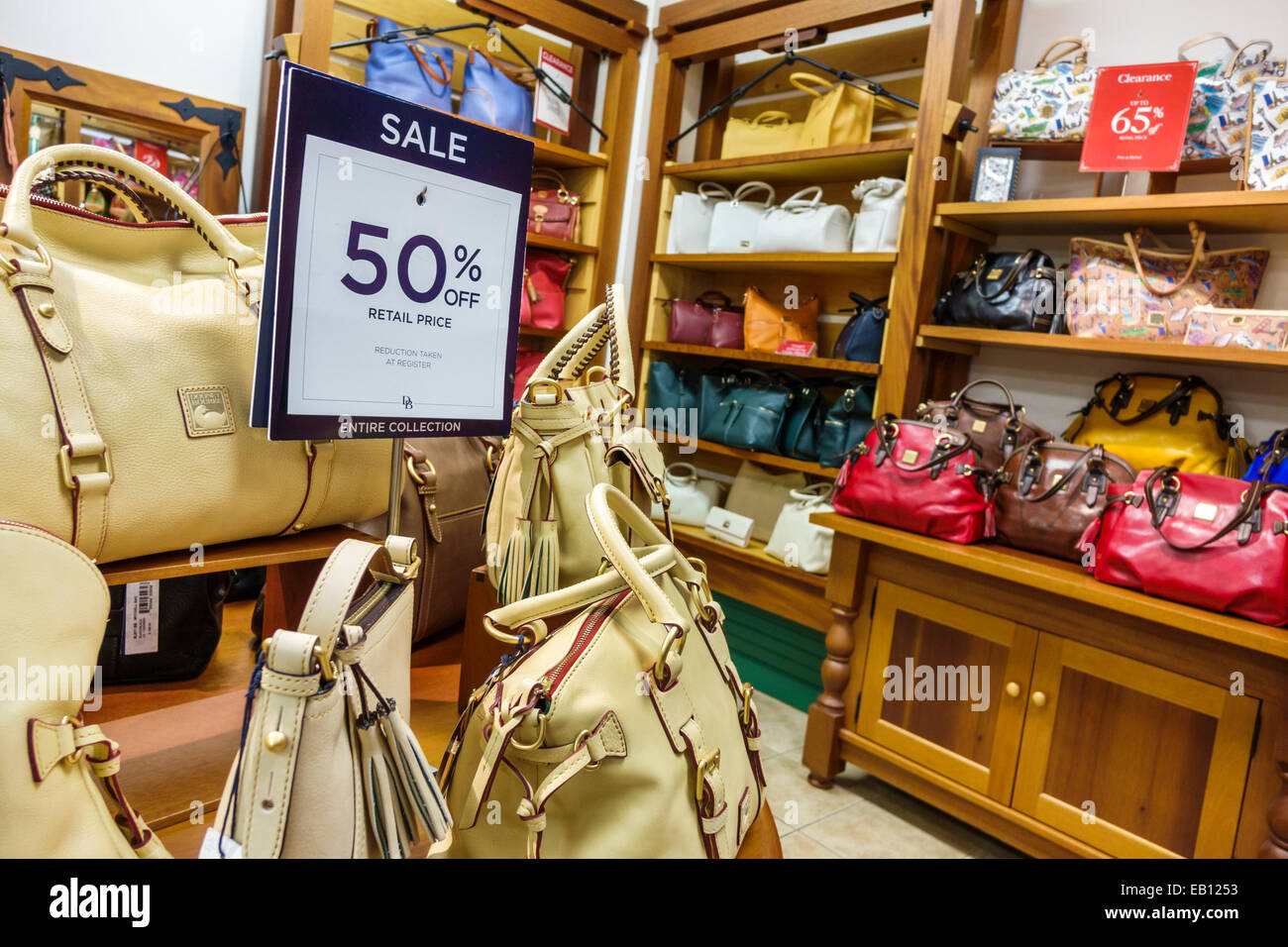 Vero Beach Florida Outlets Dooney e Bourke Factory Store