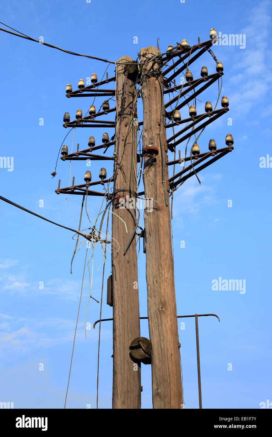 Un vecchio telegrafo polo Foto Stock