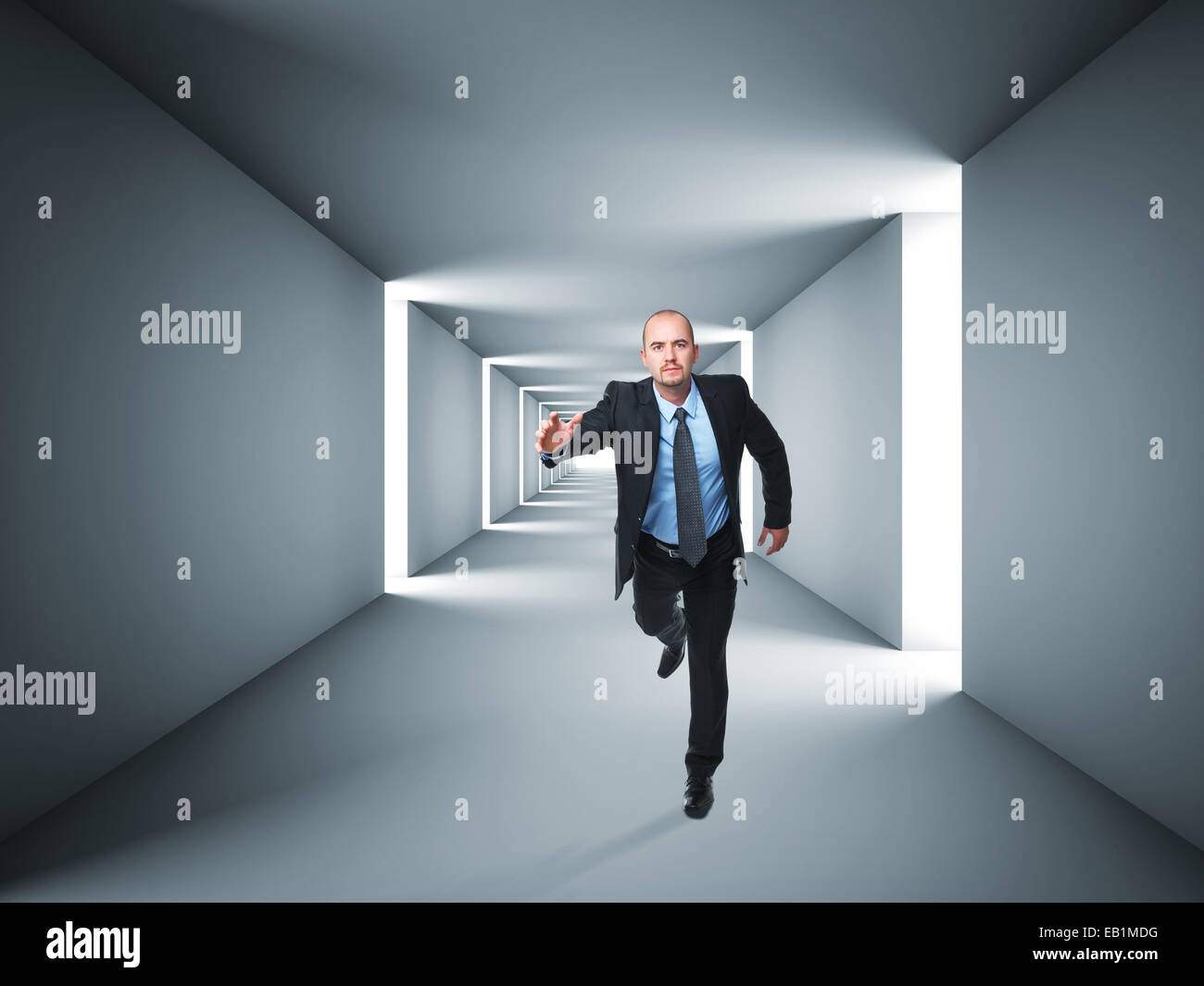 Immagine 3d astratto del tunnel e con uomo che corre Foto Stock