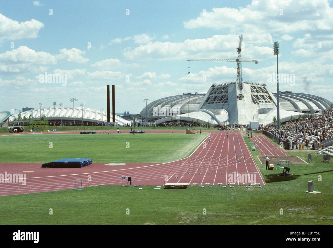 1976 Olimpiadi di Montreal, Canada, incompiuto Stadium e motivi Foto Stock
