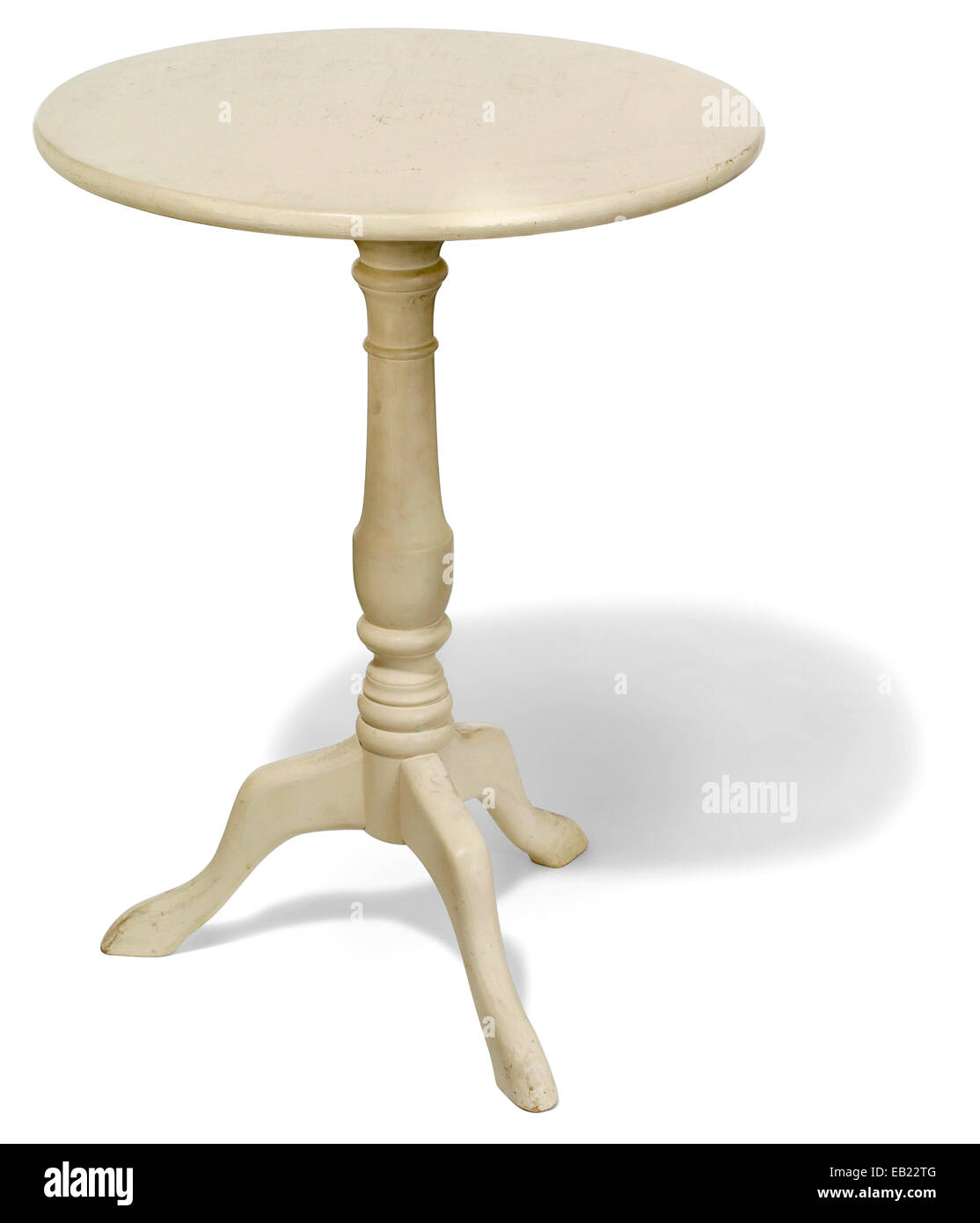 tavolo con estremità arrotondata fotografato su sfondo bianco Foto Stock