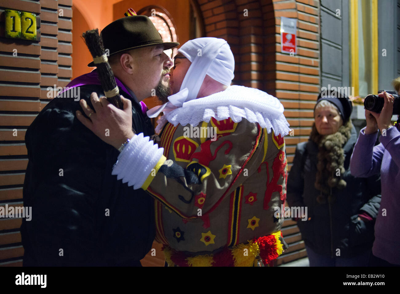 Belgio, carnaval di Binche. Patrimonio Mondiale UNESCO Parade Festival. Belgio, Vallone Comune, provincia di Hainaut, villaggio Foto Stock