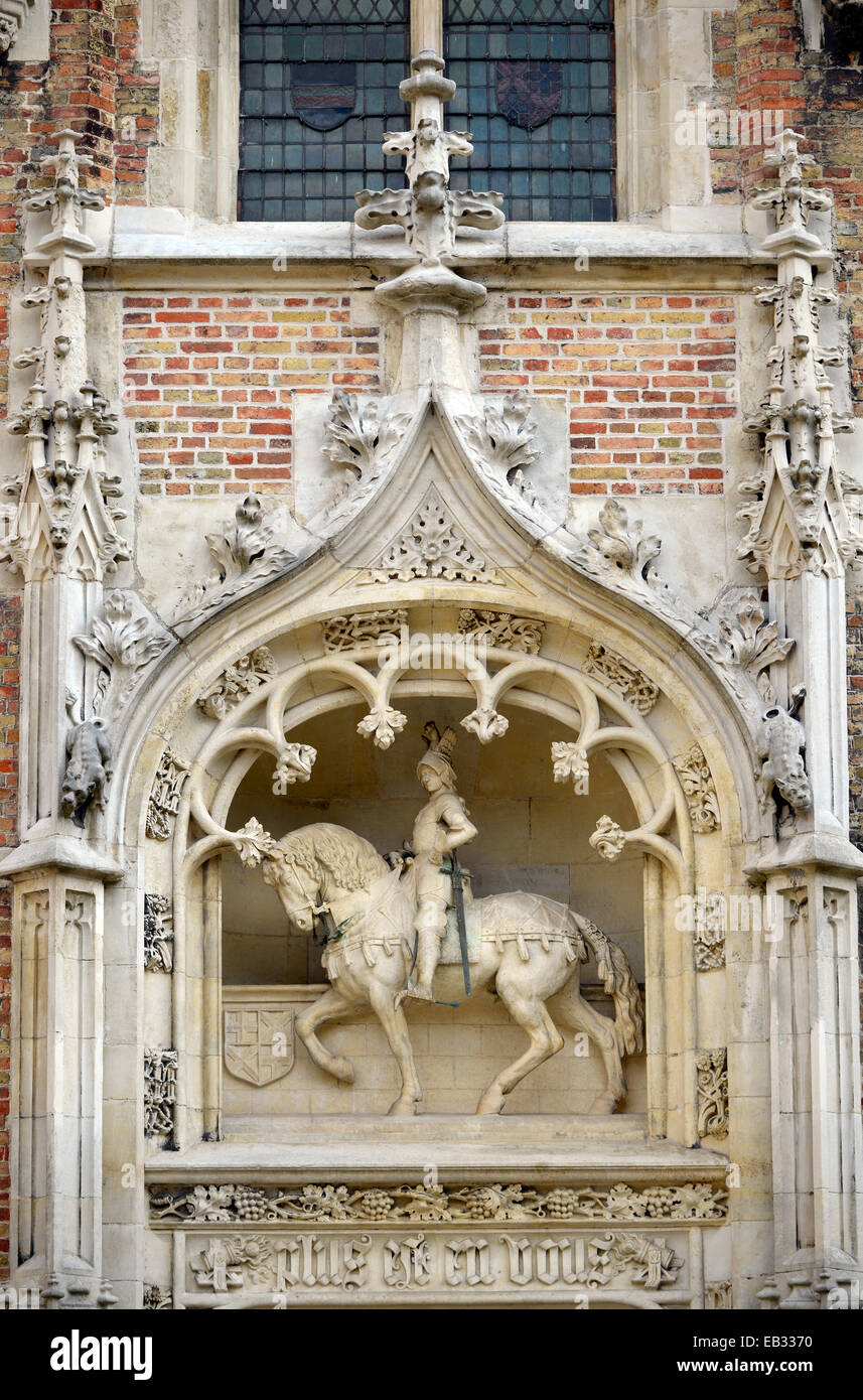 La figura equestre sopra la porta di ingresso per Il Gruuthusemuseum, centro storico, Patrimonio Mondiale dell Unesco, Bruges, Regione fiamminga Foto Stock