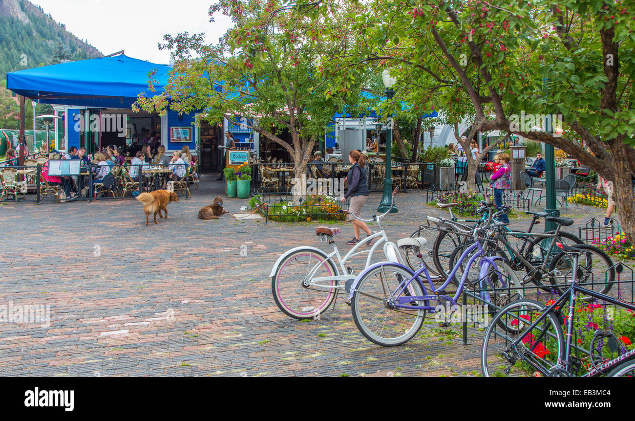 Centro di Aspen nelle Montagne Rocciose del Colorado Foto Stock