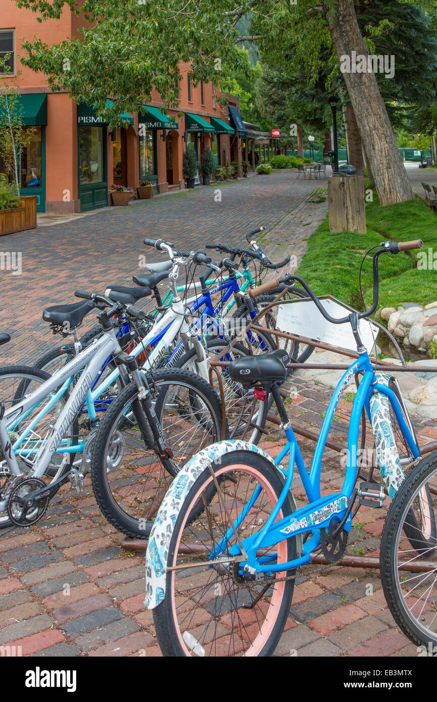 Centro di Aspen nelle Montagne Rocciose del Colorado Foto Stock