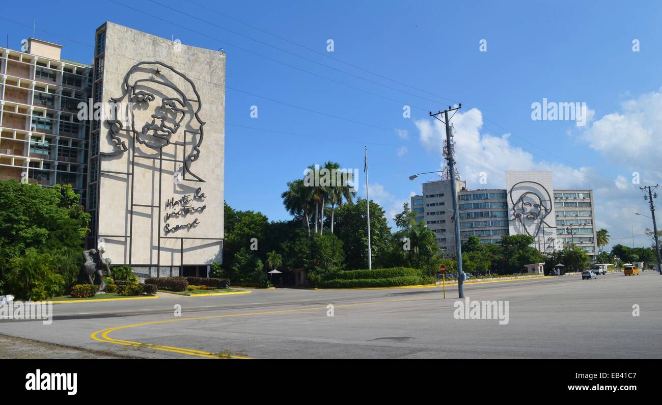 L'immagine di Che Guevara sul lato del Ministero dell'interno edificio in Plaza de la Revolucion, Havana, Cuba Foto Stock