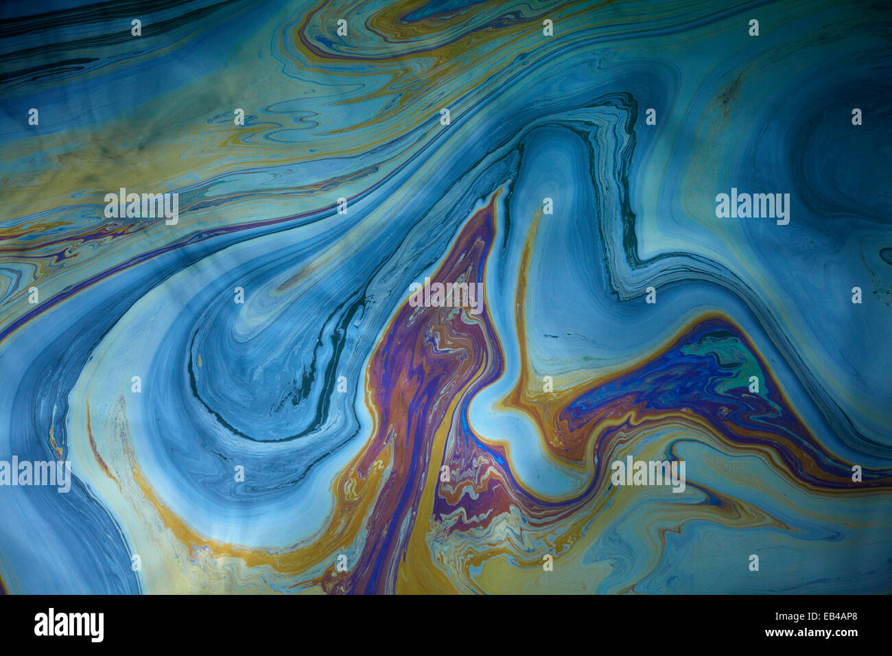 Marea nera da USS Arizona corazzata relitto affondato nel 1941 attacco di Pearl Harbor, Pearl Harbor, Honolulu Oahu, STATI UNITI D'AMERICA Foto Stock