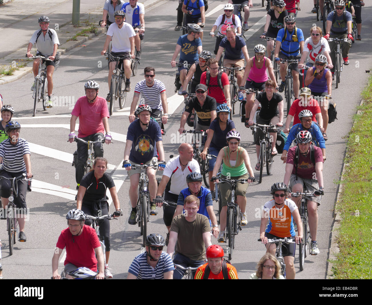 Monaco di Baviera, Germania: 3 Agosto 2014-- BR Radltour bike bicicletta ciclo evento della durata di un giorno in Germania. Questo è un anno di eventi sportivi organizzati da Bavari Foto Stock