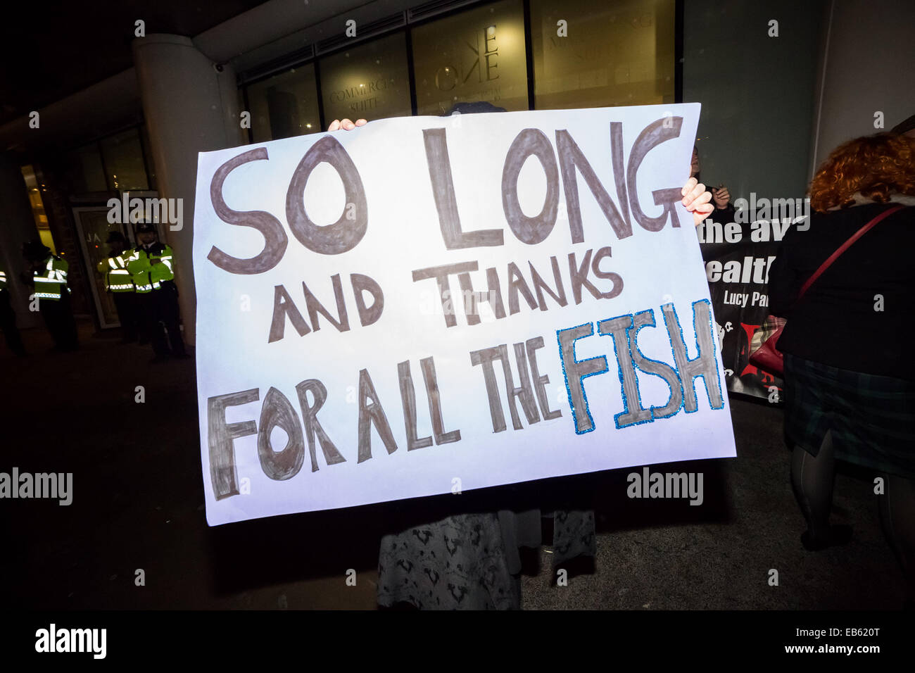 Londra, Regno Unito. 26 Nov, 2014. Guerra di classe "poveri" porta la segregazione di credito di protesta: Guy Corbishley/Alamy Live News Foto Stock