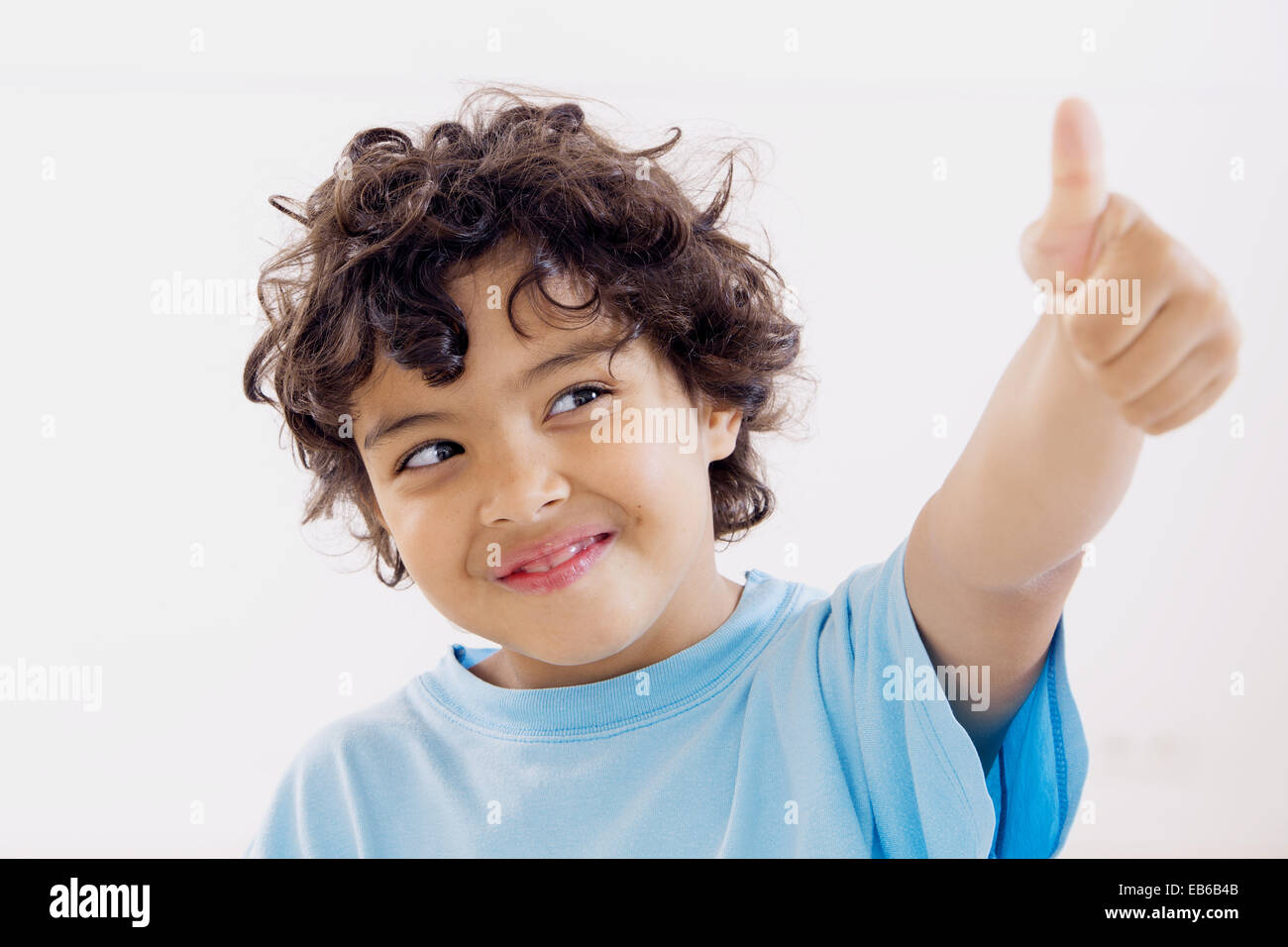 BAMBINO ALL'INTERNO Foto Stock