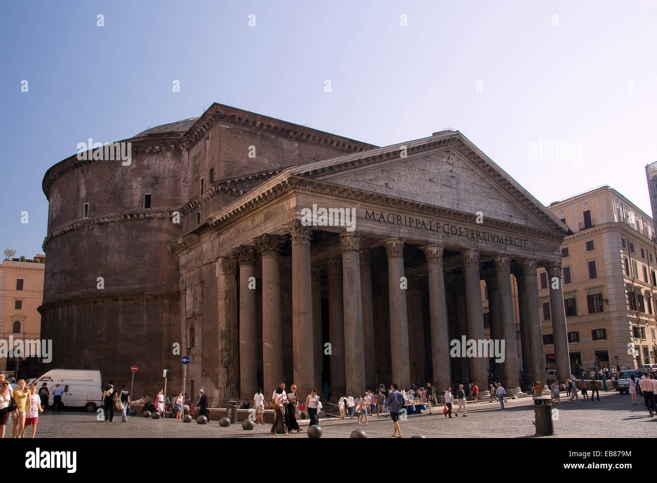 Il Pantheon a Roma in Piazza della Rotonda Foto Stock