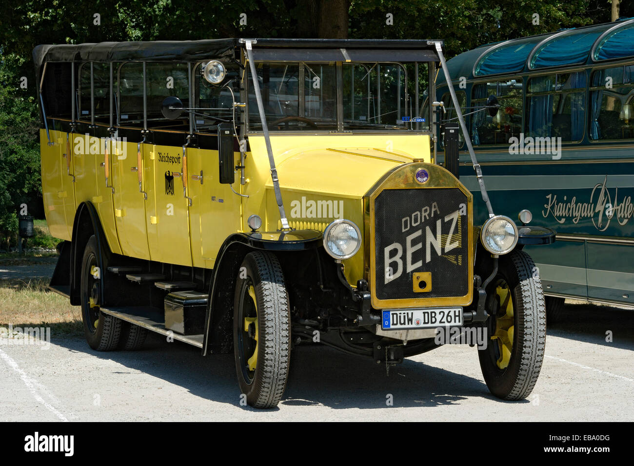 Vintage Mercedes-Benz autopostale della Reichspost, imperiale tedesco post, costruito nel 1922, Landshut, Bassa Baviera, Baviera Foto Stock