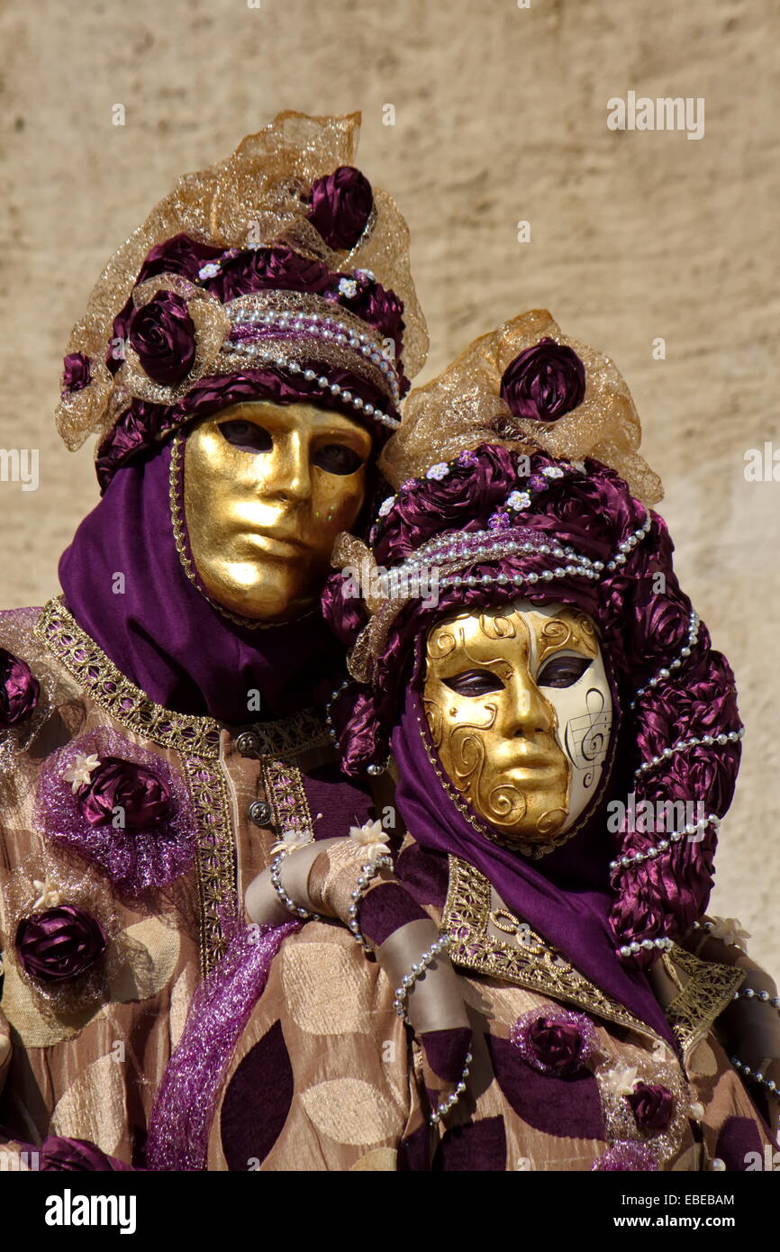 Golden matura al 2014 carnevale veneziano di Annecy, Francia Foto Stock