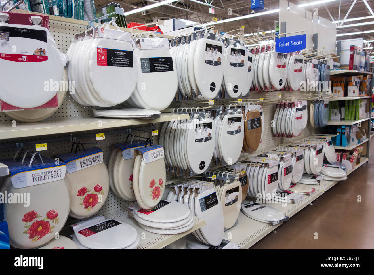 Sedile da water copre in Walmart store Foto Stock