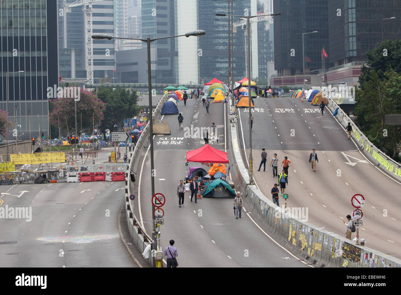 Blocchi di strada a Hong Kong nel 2014 dal movimento di ombrello Foto Stock