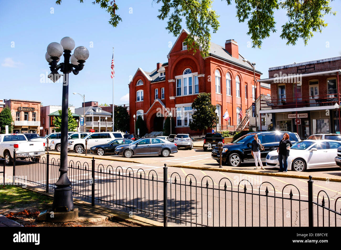 La piazza della città di Oxford Mississippi Foto Stock