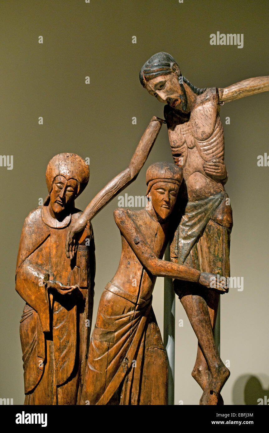 Le figure della discesa dalla Croce La chiesa di Santa Maria de Taüll ( La Vall de Boí ) Alta Ribagorça medievale romanica in Spagna Foto Stock