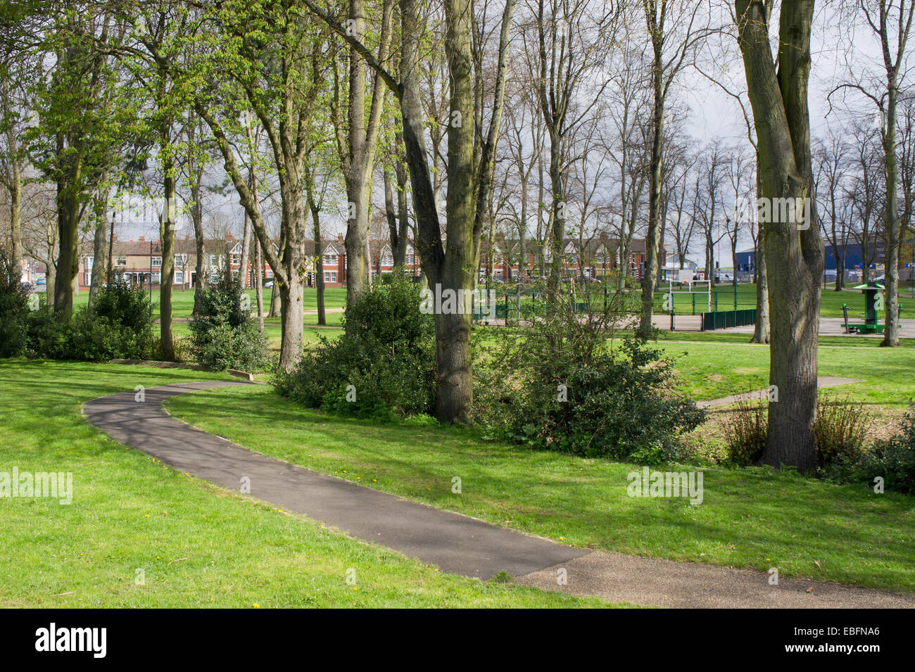 Victoria Park, Northampton, Regno Unito; il parco fu dato alla città dal Conte Spencer per contrassegnare la Regina Vittoria per il Giubileo di diamante nel 1897 Foto Stock