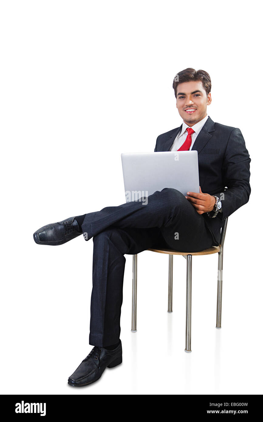 Indian business man laptop di lavoro Foto Stock