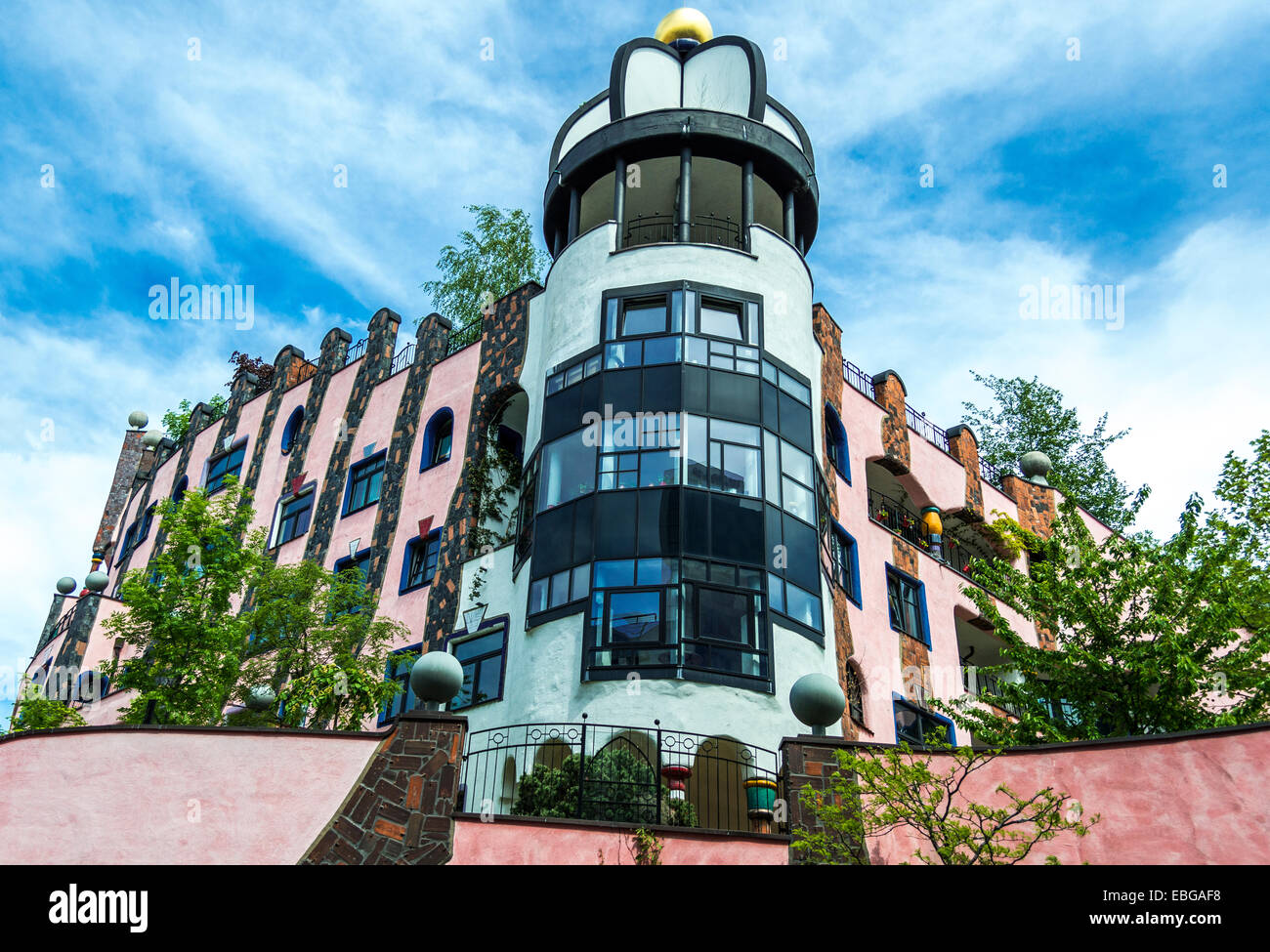 Cittadella verde, opera di Hundertwasser, centro storico, di Magdeburgo, Sassonia-Anhalt, Germania Foto Stock