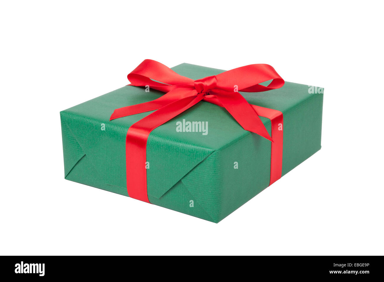 Verde regalo di Natale isolato su sfondo bianco Foto Stock