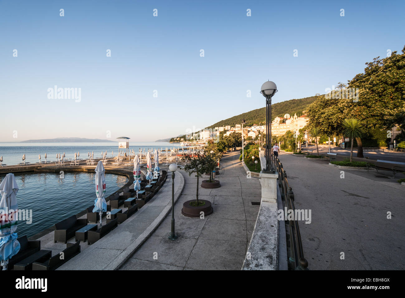 OPATIJA: alberghi e appartamenti in Opatija (Kvarner, Croazia). Opatija è meta turistica con la più lunga tradizione in un Foto Stock