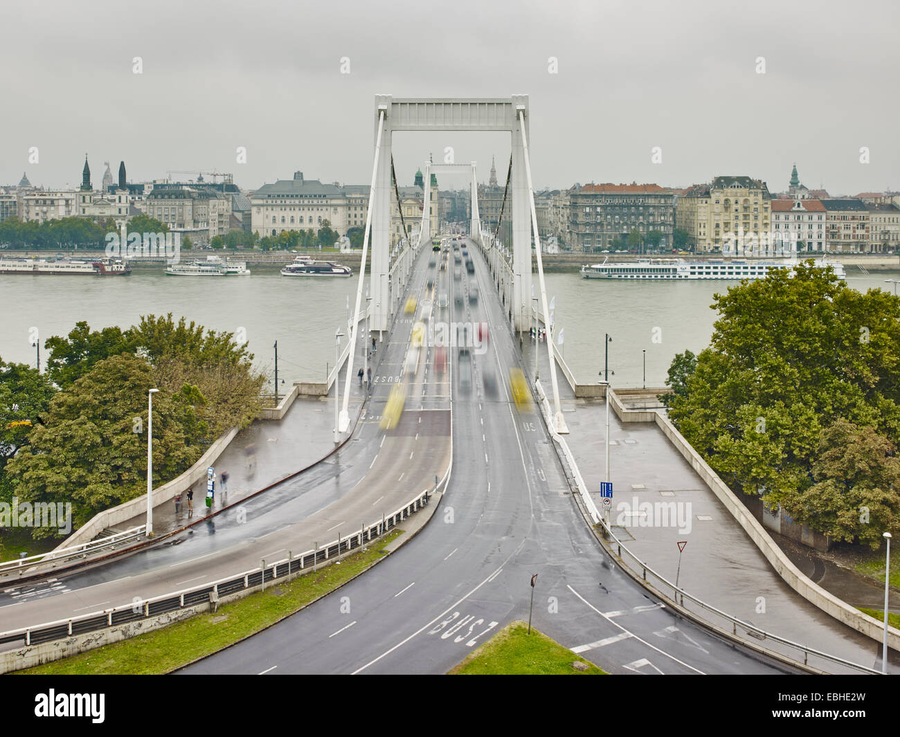 Skyline di Budapest da Gellert Hill per giorno, Ungheria Foto Stock