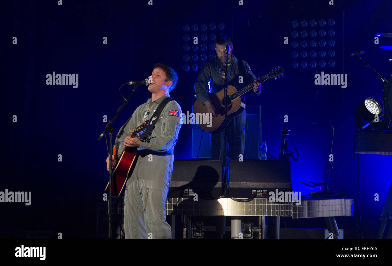 Londra, UK, 1 dicembre, 2014. James Blunt Live performance a Hammersmith Eventim. Credito: Robert Stainforth/Alamy Live News Foto Stock