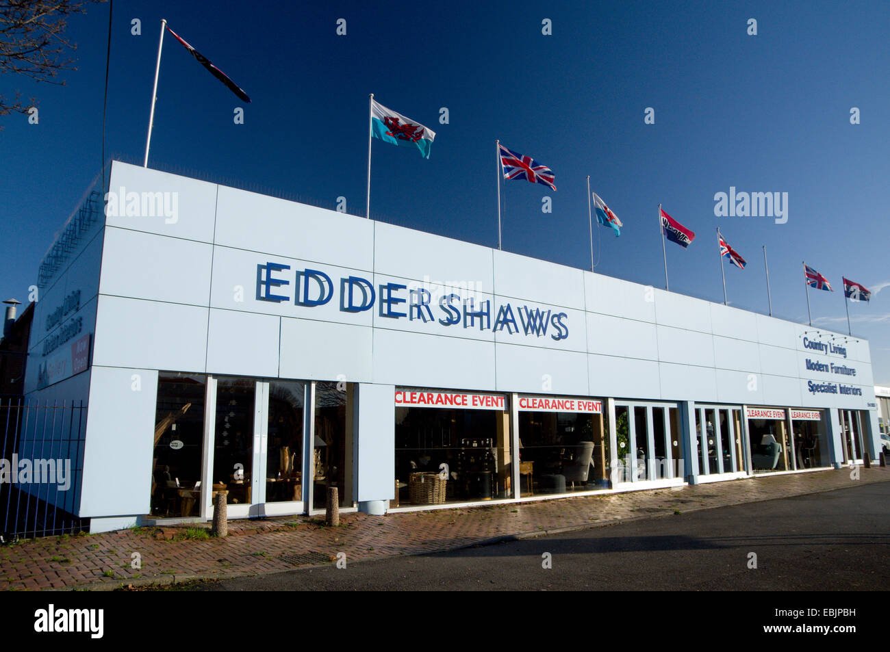 Eddershaws furniture store, Hadfield Raod, Cardiff, Galles del Sud, Regno Unito. Foto Stock
