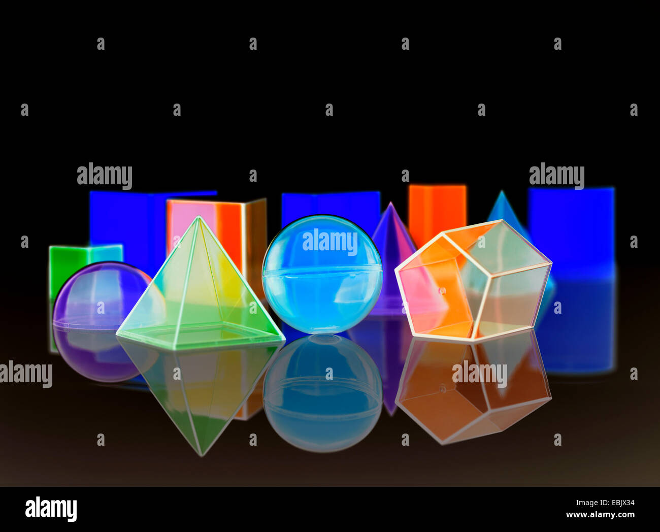 Forme geometriche utilizzate per la matematica e la formazione di tartaro Foto Stock