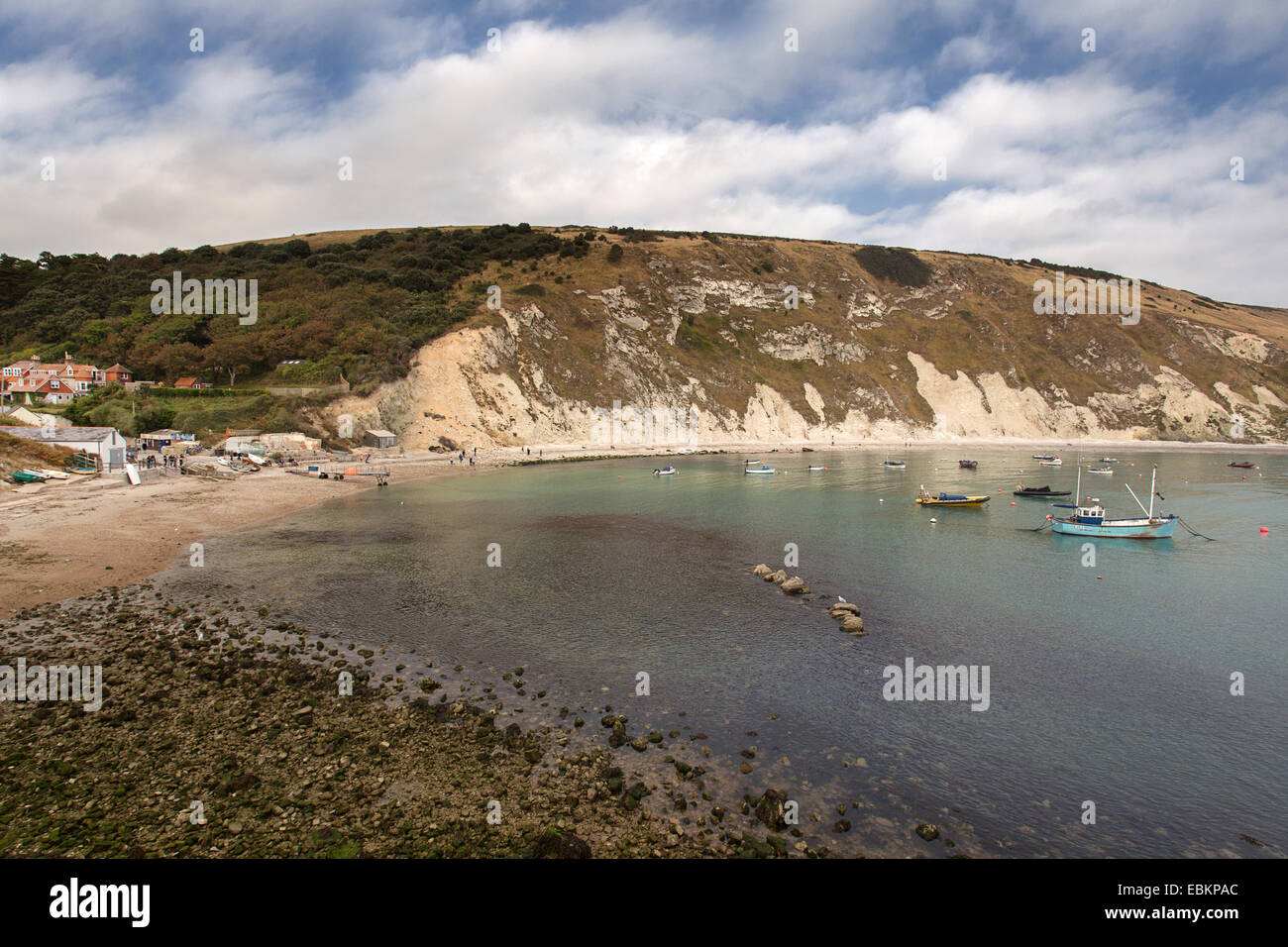 Lulworth Cove nel Dorset, Regno Unito Foto Stock