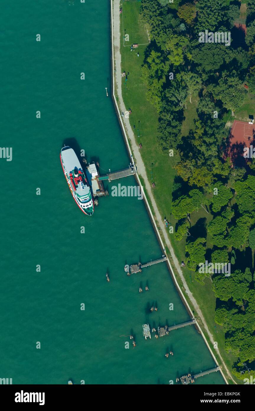 Vista aerea di Sant'Elena vaporetto stop jetty, Castello, Venezia, Italia e Europa Foto Stock