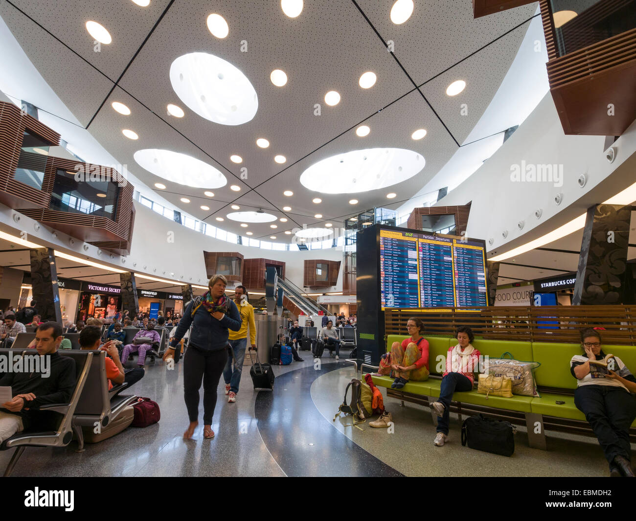 Dall'aeroporto di Portela interno a Lisbona, Portogallo, Europa Foto Stock