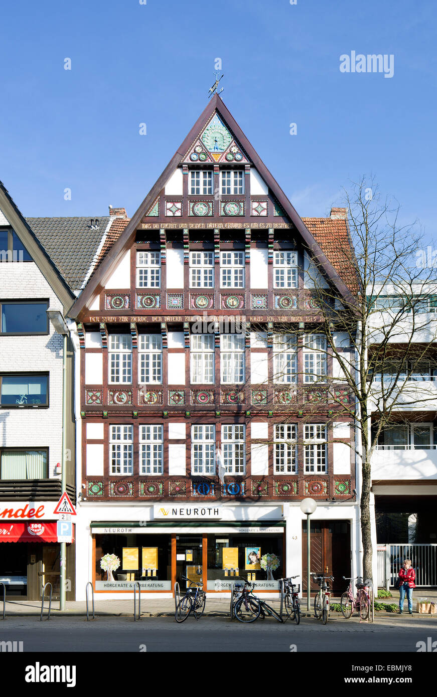 Casa in legno e muratura con facciata ornata, Dielingerstraße 43, centro storico, Osnabrück, Bassa Sassonia, Germania Foto Stock